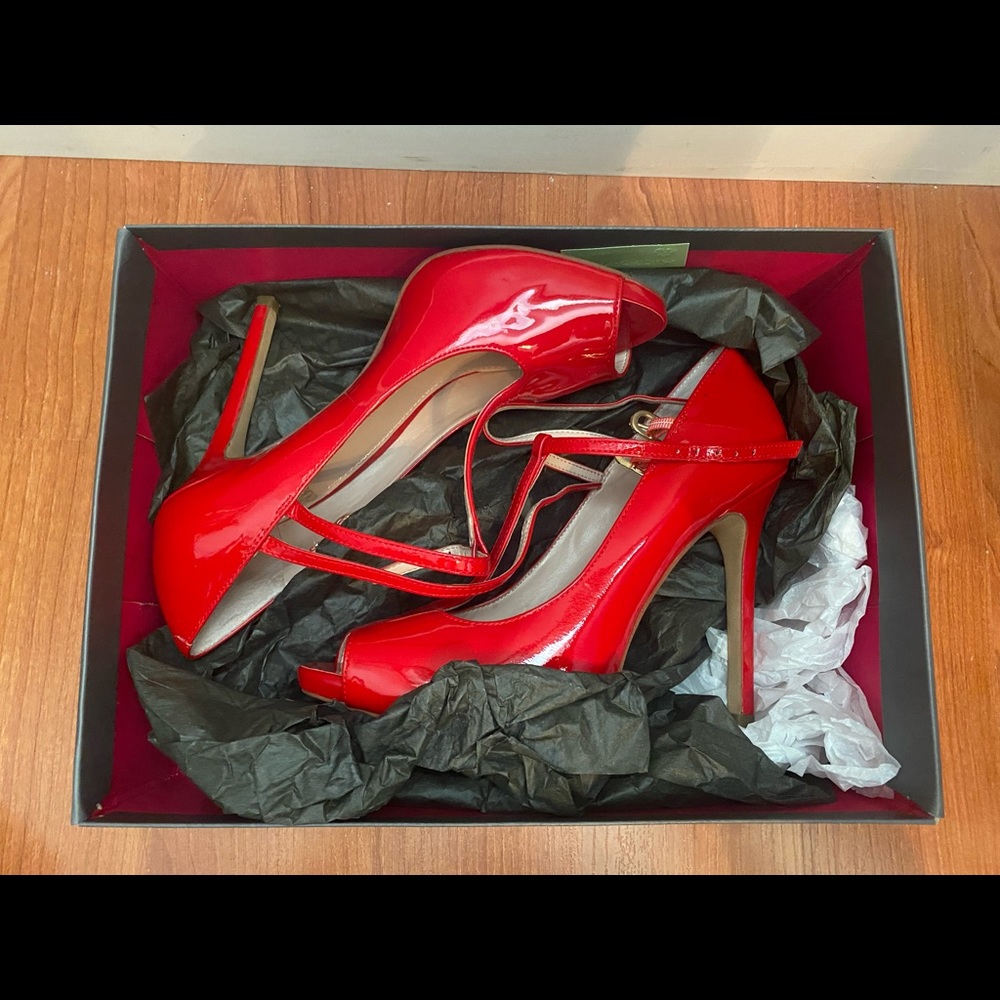 Red Heels - image 2